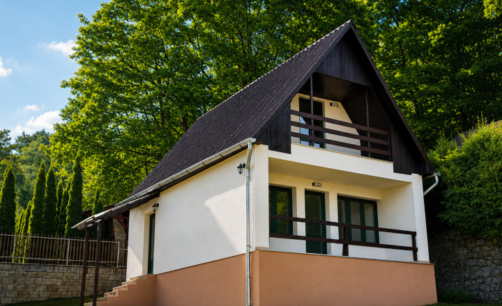 MAĎARSKO - RODINNÁ POHODA PRI JAZERE 2 CHATY PO KOMPLETNEJ REKONŠTRUKCII - fotografia 5