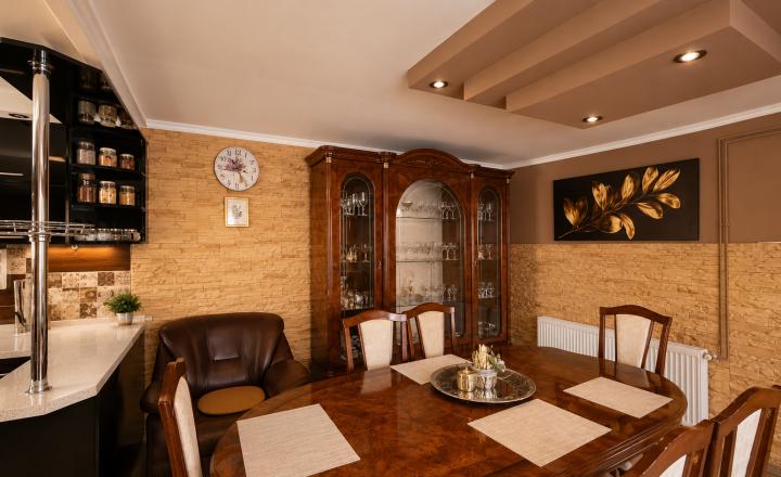 MAĎARSKO - SZUHOGY  4 IZBOVÝ RD 110 M2, POZEMOK 1410 M2 - fotografia 17